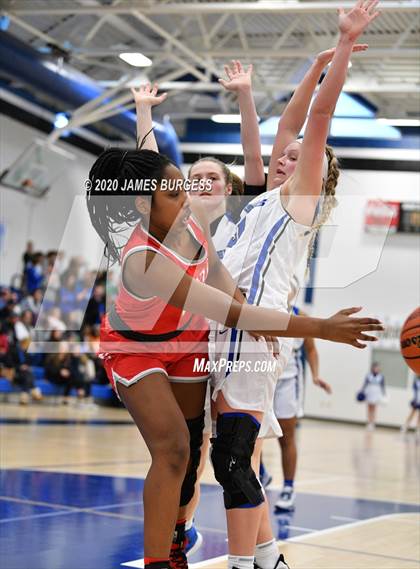 Thumbnail 2 in Baylor @ Girls Prep photogallery.