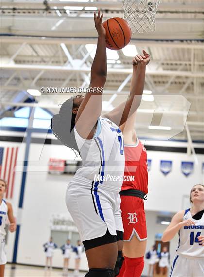 Thumbnail 3 in Baylor @ Girls Prep photogallery.