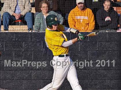 Thumbnail 2 in Knoxville Catholic @ Seymour photogallery.
