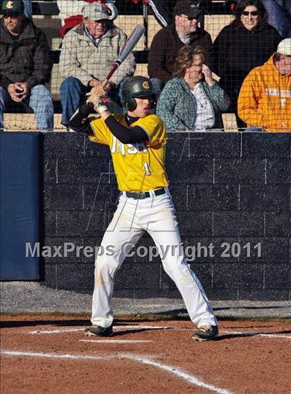 Thumbnail 3 in Knoxville Catholic @ Seymour photogallery.