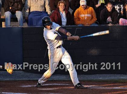 Thumbnail 2 in Knoxville Catholic @ Seymour photogallery.