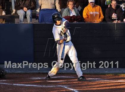 Thumbnail 1 in Knoxville Catholic @ Seymour photogallery.