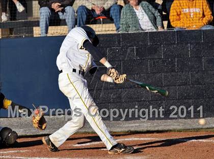 Thumbnail 1 in Knoxville Catholic @ Seymour photogallery.