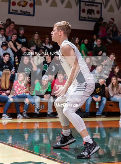 Thumbnail 3 in Pleasant Valley vs. South Medford photogallery.