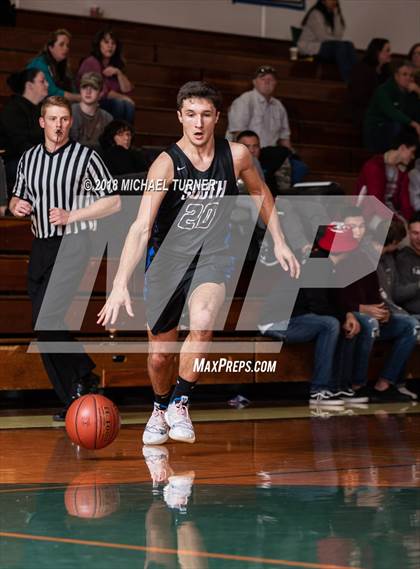 Thumbnail 3 in Pleasant Valley vs. South Medford photogallery.