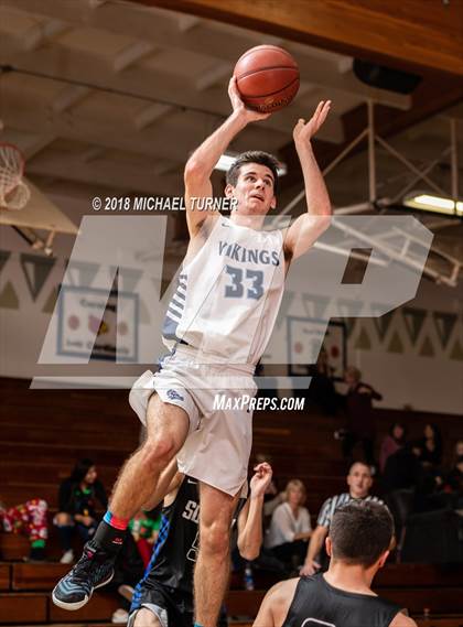 Thumbnail 3 in Pleasant Valley vs. South Medford photogallery.