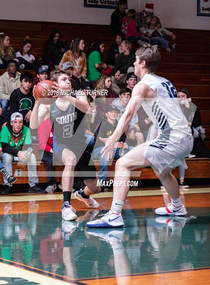 Thumbnail 1 in Pleasant Valley vs. South Medford photogallery.