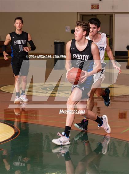 Thumbnail 3 in Pleasant Valley vs. South Medford photogallery.