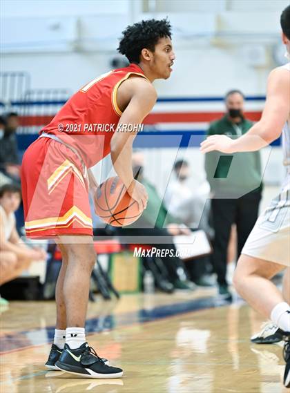 Thumbnail 2 in Newport - Bellevue vs Emerald Ridge (T-Town Throwdown) photogallery.