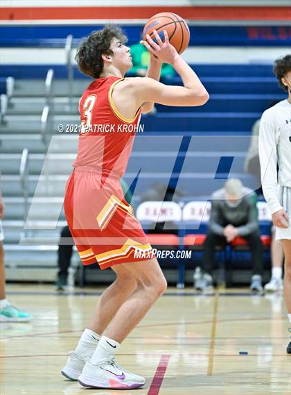 Thumbnail 1 in Newport - Bellevue vs Emerald Ridge (T-Town Throwdown) photogallery.
