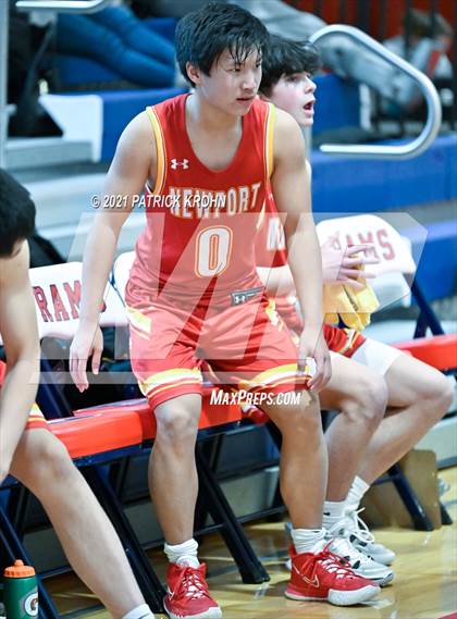 Thumbnail 1 in Newport - Bellevue vs Emerald Ridge (T-Town Throwdown) photogallery.