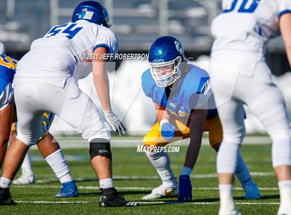 Thumbnail 1 in Catholic Central vs. Oakridge (MHSAA D5 Regional Final) photogallery.