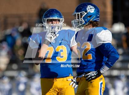 Thumbnail 1 in Catholic Central vs. Oakridge (MHSAA D5 Regional Final) photogallery.