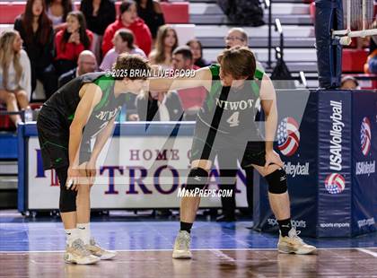 Thumbnail 1 in Niwot vs Grandview (CHSAA 5A Round 2) photogallery.