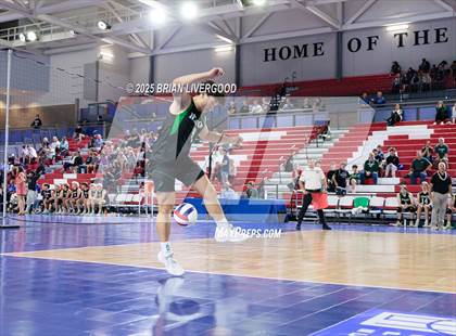 Thumbnail 2 in Niwot vs Grandview (CHSAA 5A Round 2) photogallery.