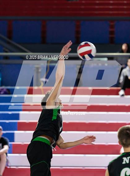 Thumbnail 3 in Niwot vs Grandview (CHSAA 5A Round 2) photogallery.