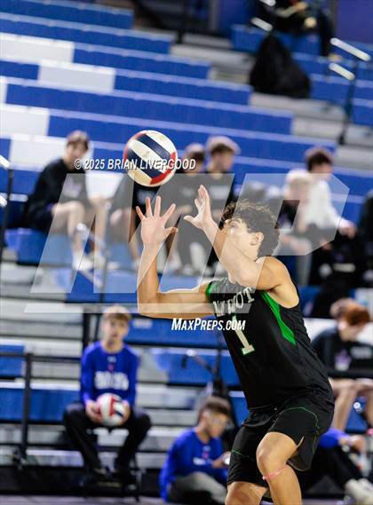 Thumbnail 3 in Niwot vs Grandview (CHSAA 5A Round 2) photogallery.