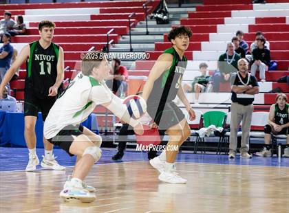 Thumbnail 1 in Niwot vs Grandview (CHSAA 5A Round 2) photogallery.