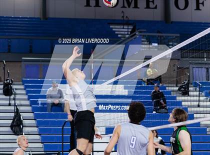 Thumbnail 1 in Niwot vs Grandview (CHSAA 5A Round 2) photogallery.