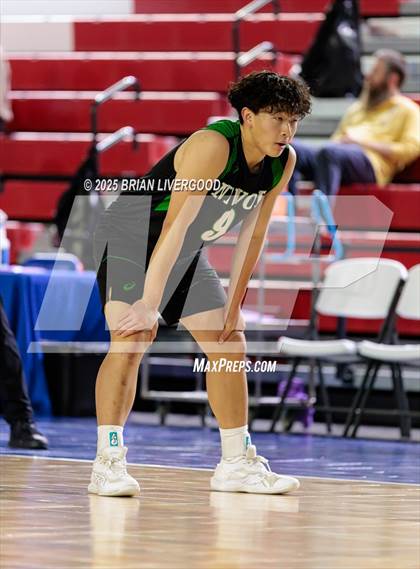 Thumbnail 2 in Niwot vs Grandview (CHSAA 5A Round 2) photogallery.