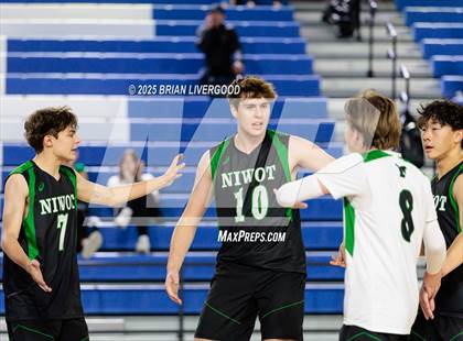 Thumbnail 3 in Niwot vs Grandview (CHSAA 5A Round 2) photogallery.