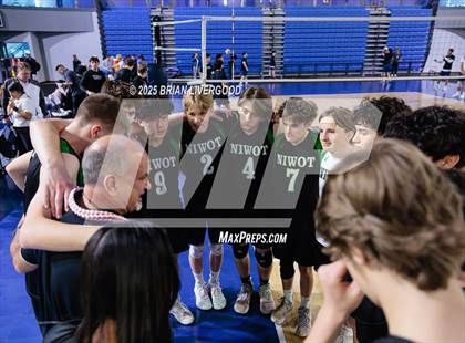Thumbnail 2 in Niwot vs Grandview (CHSAA 5A Round 2) photogallery.