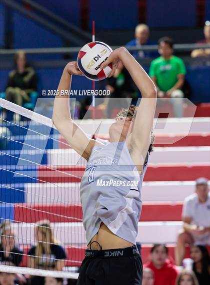 Thumbnail 1 in Niwot vs Grandview (CHSAA 5A Round 2) photogallery.