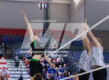 Thumbnail 2 in Niwot vs Grandview (CHSAA 5A Round 2) photogallery.