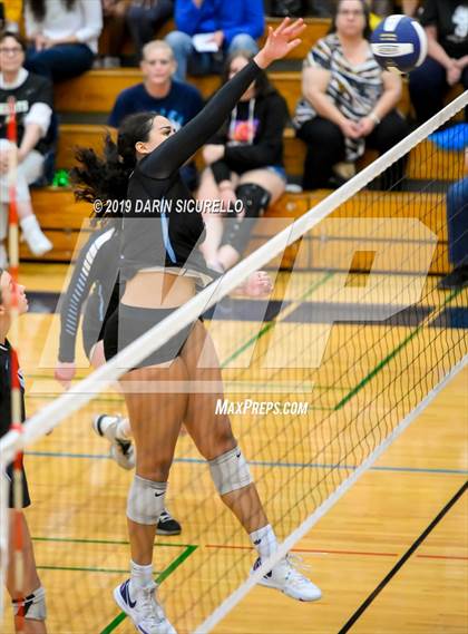 Thumbnail 2 in St. Mary's @ Deer Valley (AIA 4A Quarterfinals) photogallery.