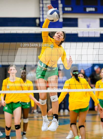 Thumbnail 2 in St. Mary's @ Deer Valley (AIA 4A Quarterfinals) photogallery.