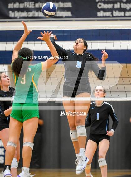 Thumbnail 3 in St. Mary's @ Deer Valley (AIA 4A Quarterfinals) photogallery.