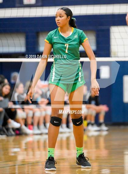 Thumbnail 1 in St. Mary's @ Deer Valley (AIA 4A Quarterfinals) photogallery.