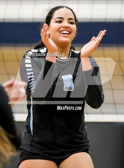 Thumbnail 1 in St. Mary's @ Deer Valley (AIA 4A Quarterfinals) photogallery.