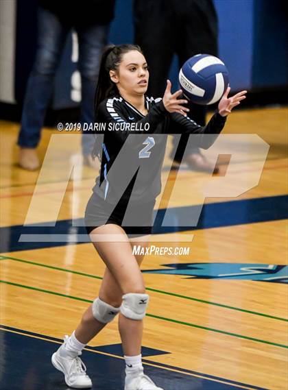 Thumbnail 1 in St. Mary's @ Deer Valley (AIA 4A Quarterfinals) photogallery.