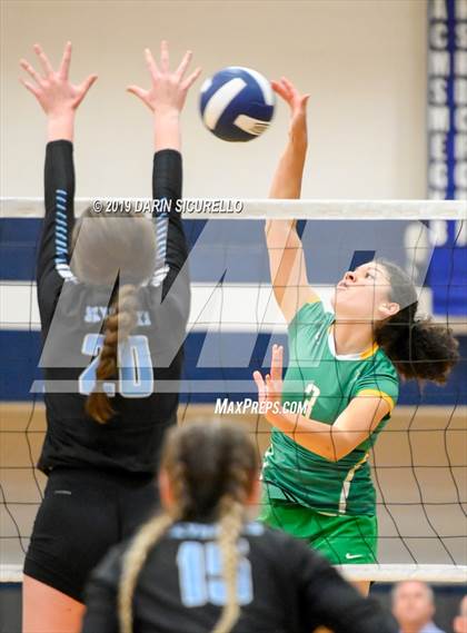 Thumbnail 1 in St. Mary's @ Deer Valley (AIA 4A Quarterfinals) photogallery.