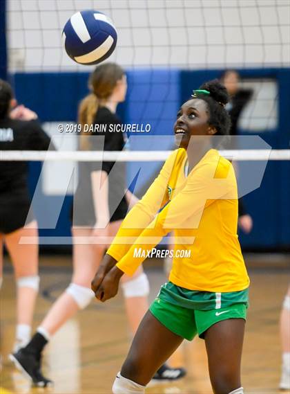 Thumbnail 2 in St. Mary's @ Deer Valley (AIA 4A Quarterfinals) photogallery.