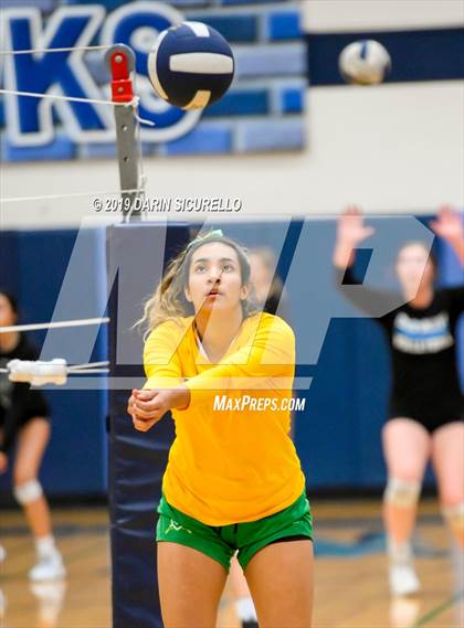 Thumbnail 2 in St. Mary's @ Deer Valley (AIA 4A Quarterfinals) photogallery.