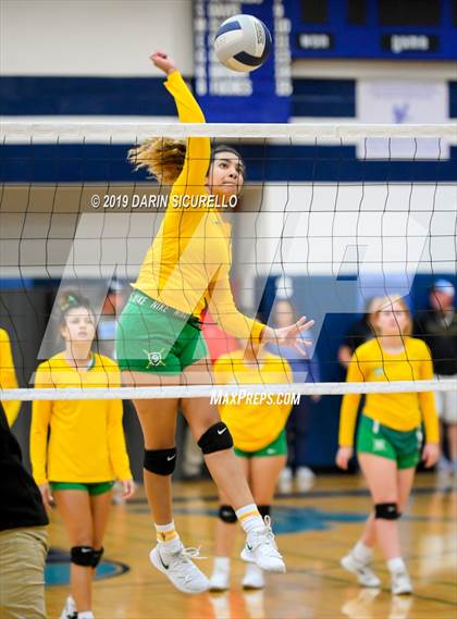 Thumbnail 3 in St. Mary's @ Deer Valley (AIA 4A Quarterfinals) photogallery.