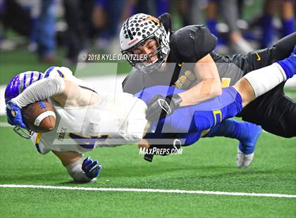 Thumbnail 3 in Malakoff vs Brock (UIL 3A Division 1 Semifinal) photogallery.