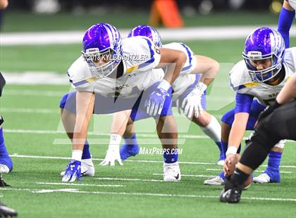 Thumbnail 3 in Malakoff vs Brock (UIL 3A Division 1 Semifinal) photogallery.