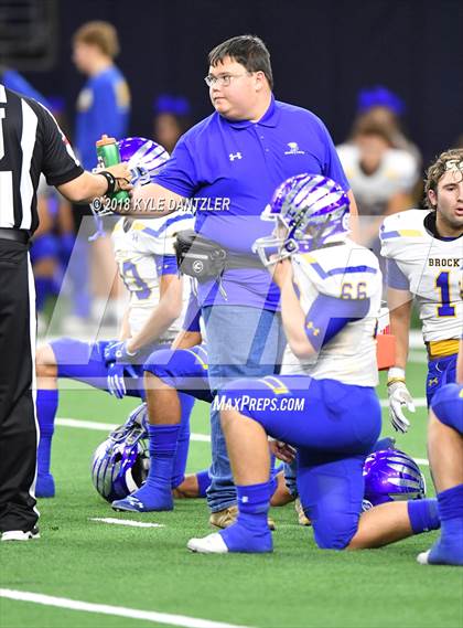 Thumbnail 2 in Malakoff vs Brock (UIL 3A Division 1 Semifinal) photogallery.