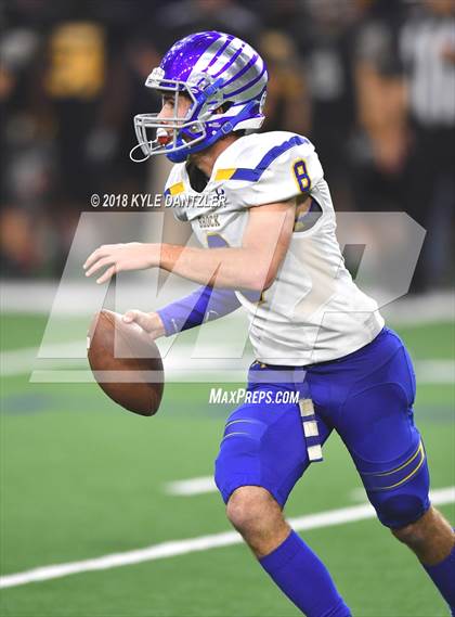 Thumbnail 1 in Malakoff vs Brock (UIL 3A Division 1 Semifinal) photogallery.