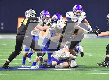 Thumbnail 3 in Malakoff vs Brock (UIL 3A Division 1 Semifinal) photogallery.