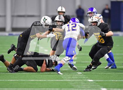 Thumbnail 3 in Malakoff vs Brock (UIL 3A Division 1 Semifinal) photogallery.