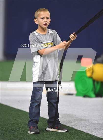 Thumbnail 2 in Malakoff vs Brock (UIL 3A Division 1 Semifinal) photogallery.