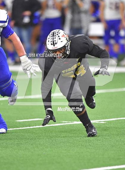 Thumbnail 2 in Malakoff vs Brock (UIL 3A Division 1 Semifinal) photogallery.