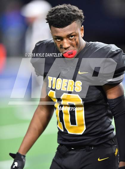 Thumbnail 2 in Malakoff vs Brock (UIL 3A Division 1 Semifinal) photogallery.