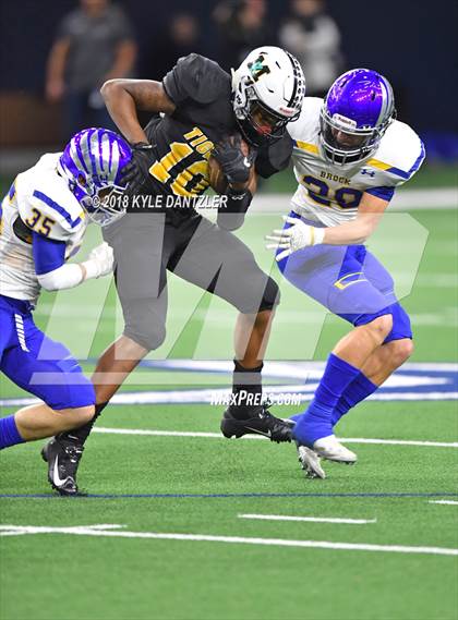 Thumbnail 3 in Malakoff vs Brock (UIL 3A Division 1 Semifinal) photogallery.
