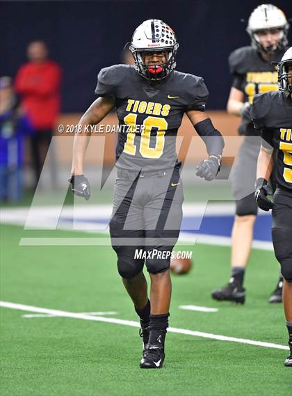 Thumbnail 1 in Malakoff vs Brock (UIL 3A Division 1 Semifinal) photogallery.