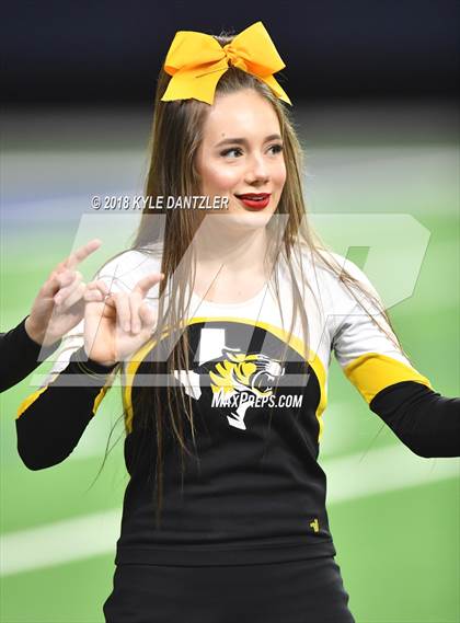 Thumbnail 2 in Malakoff vs Brock (UIL 3A Division 1 Semifinal) photogallery.